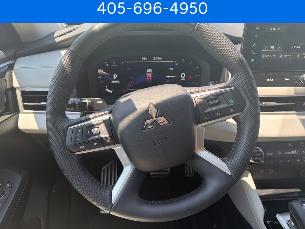 Used 2026 Mitsubishi Outlander SEL FWD image 18