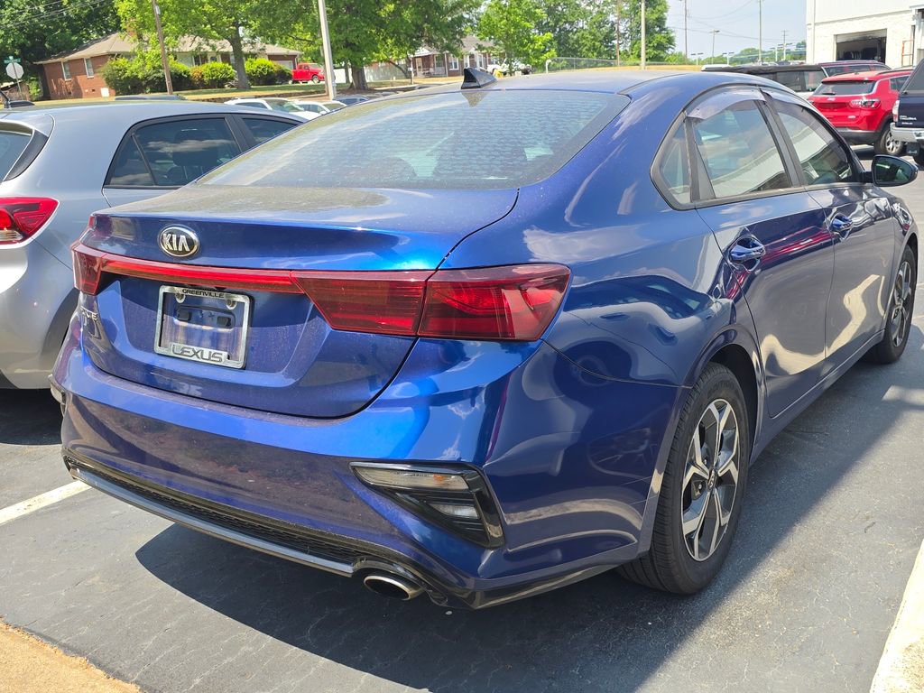Used 2019 Kia Forte LXS FWD image 6