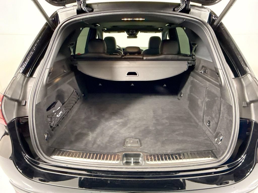 Used 2025 Mercedes-Benz GLE 350 4MATIC image 29