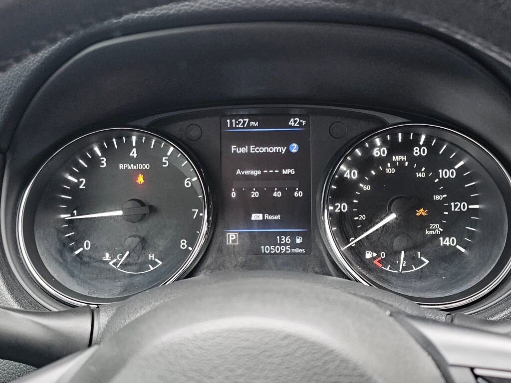 Used 2019 Nissan Rogue SV image 20