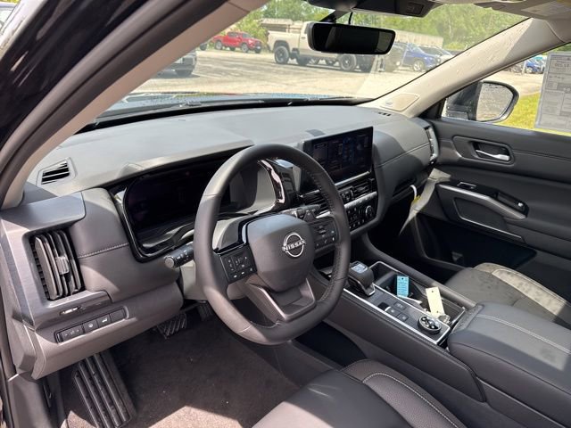 New 2026 Nissan Pathfinder SL AWD/4WD image 57