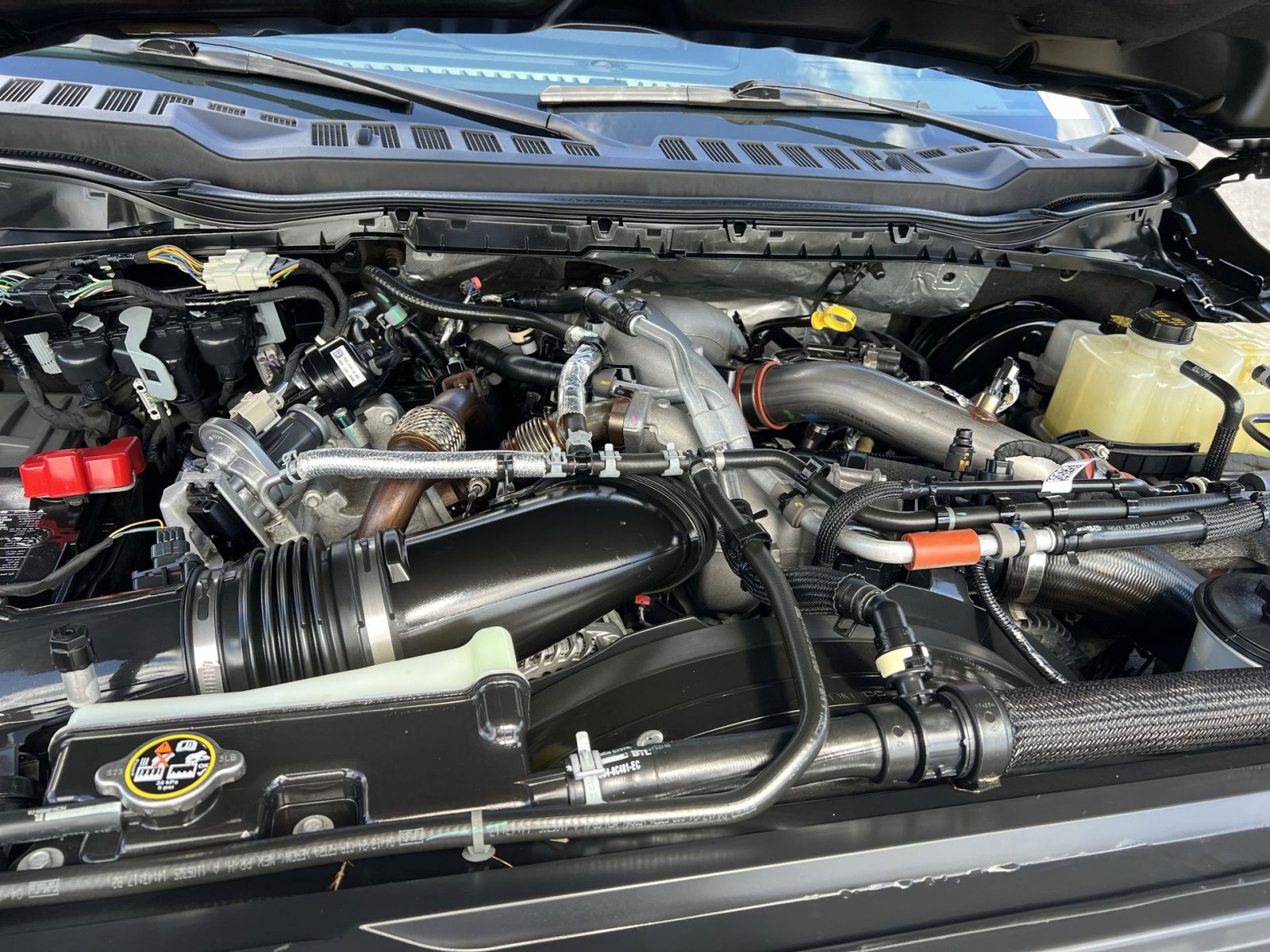 Used 2024 Ford F250 Platinum image 28