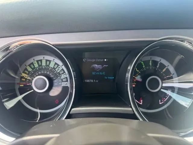 Used 2013 Ford Mustang Premium RWD image 19