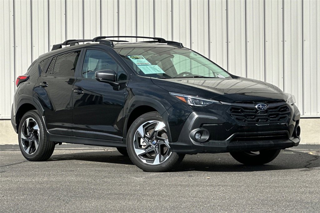 Used 2024 Subaru Crosstrek 2.5i Limited image 2