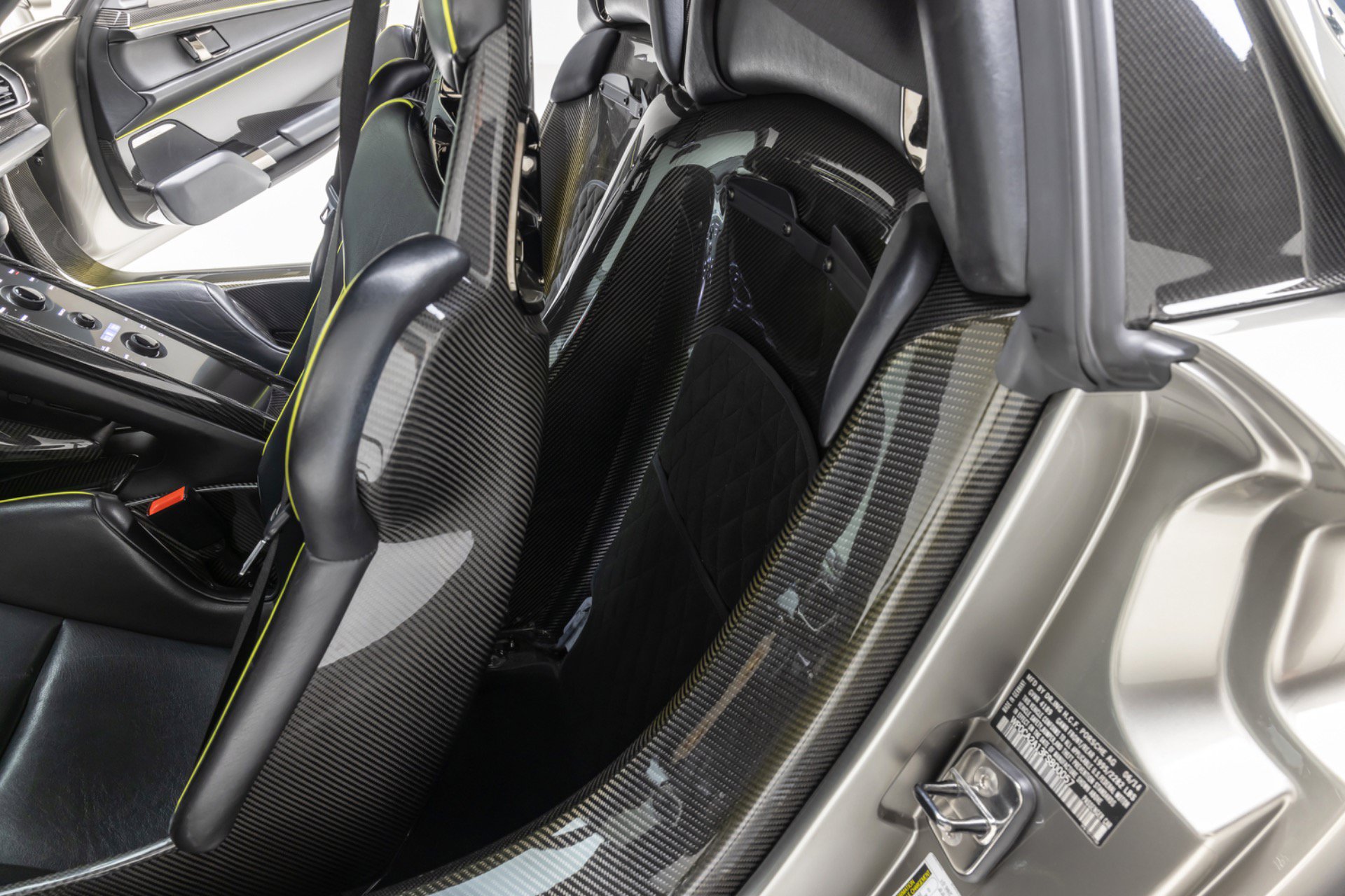 Used 2015 Porsche 918 Spyder AWD/4WD image 81