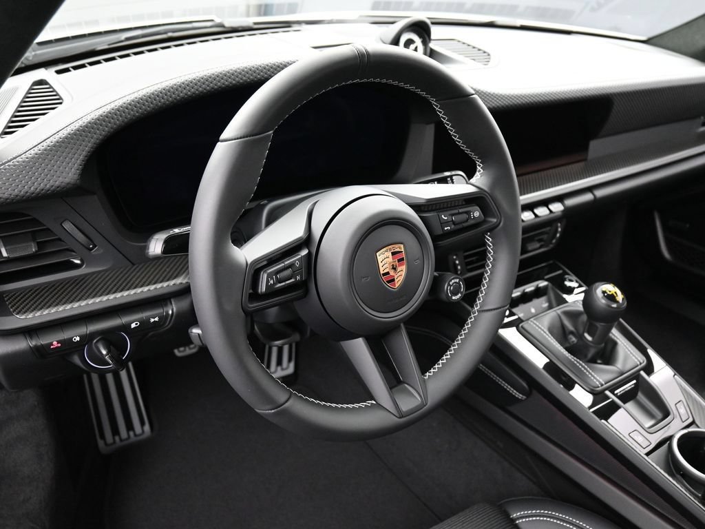 New 2026 Porsche 911 GT3 RWD image 18