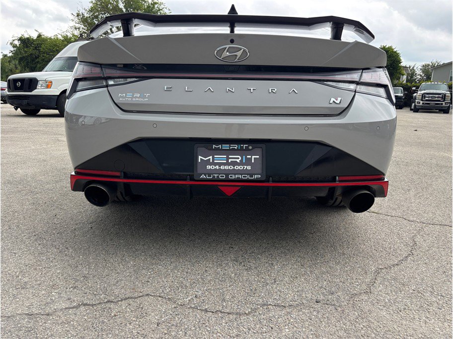 Used 2022 Hyundai Elantra N FWD image 14