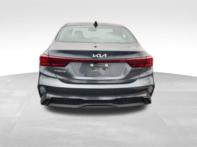 Certified 2023 Kia Forte LXS image 7
