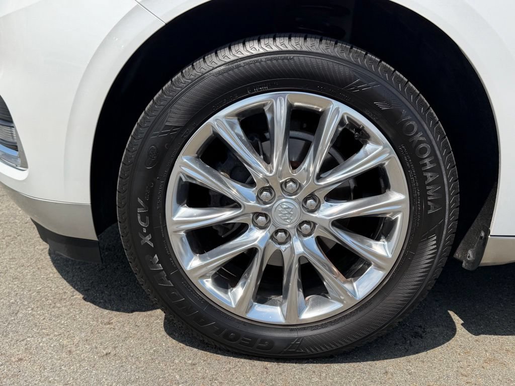 Used 2021 Buick Enclave Premium w/ Sun and Sites Package AWD/4WD image 9
