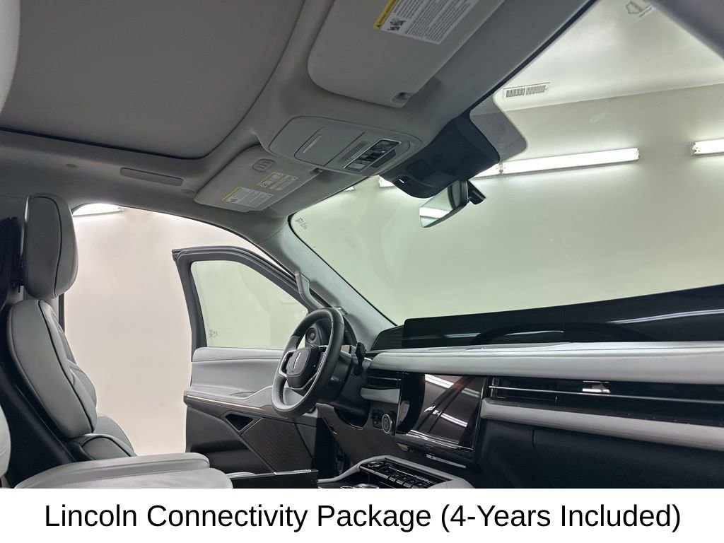 Used 2026 Lincoln Navigator Black Label image 18