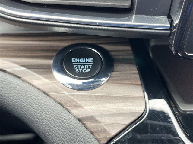 Certified 2022 Ford Explorer Limited w/ Equipment Group 301A image 37