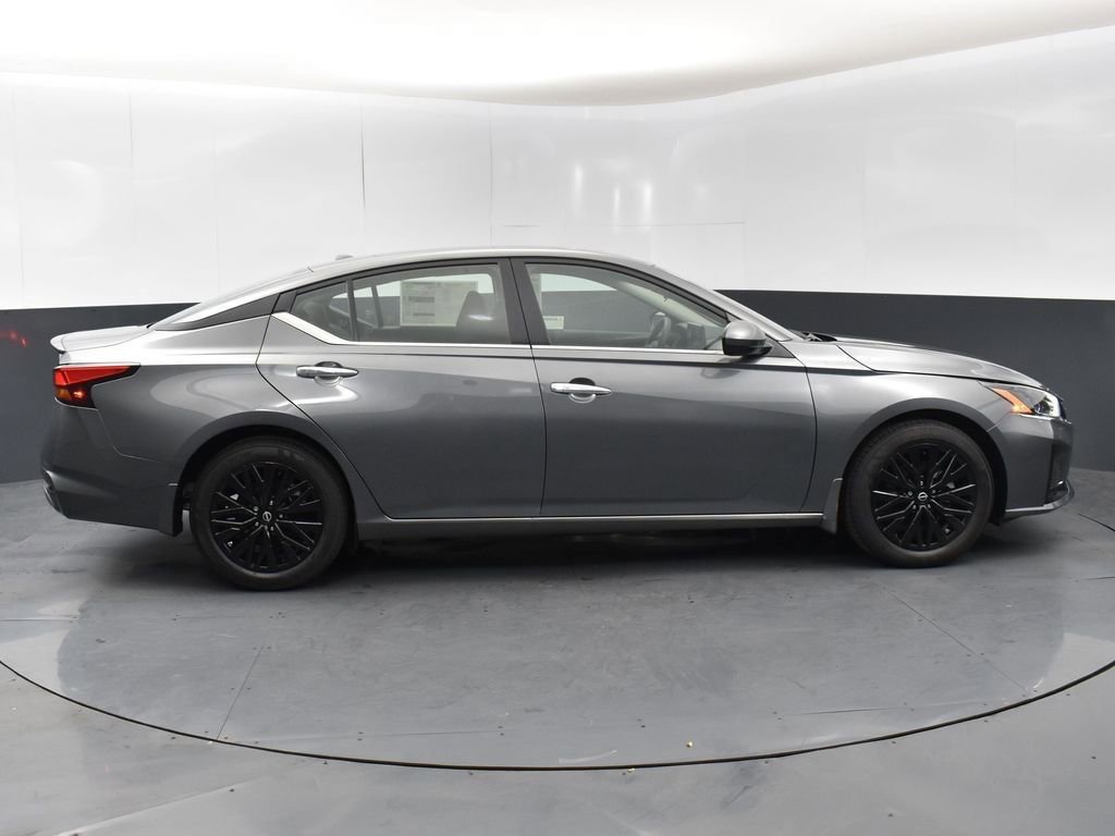 New 2025 Nissan Altima 2.5 SV w/ SV Special Edition Package image 8