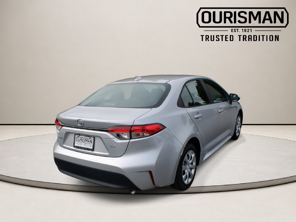 Used 2025 Toyota Corolla LE FWD image 9