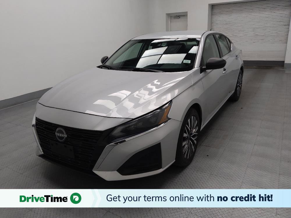 Used 2024 Nissan Altima 2.5 SV image 1