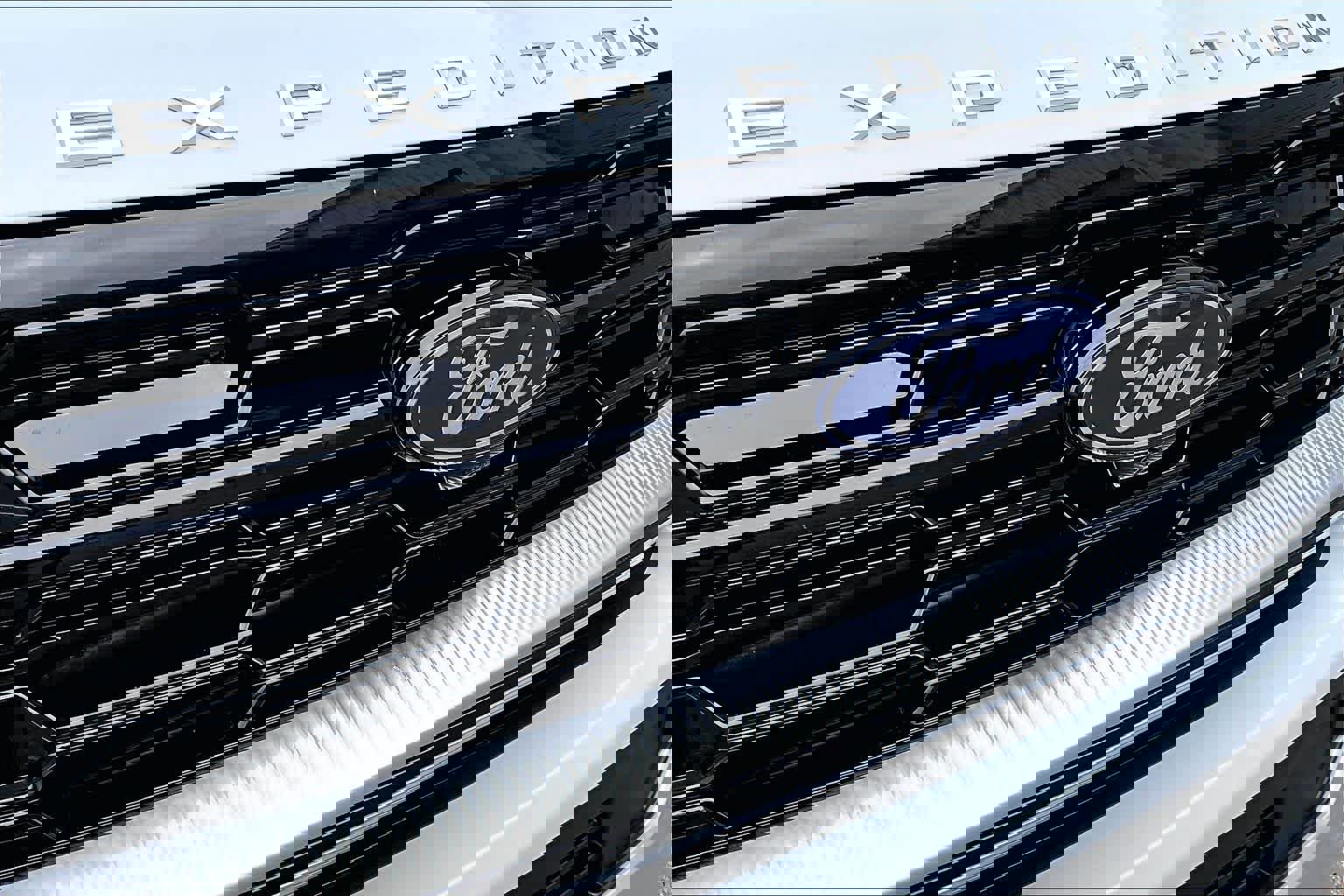 Certified 2025 Ford Expedition Max Platinum image 30