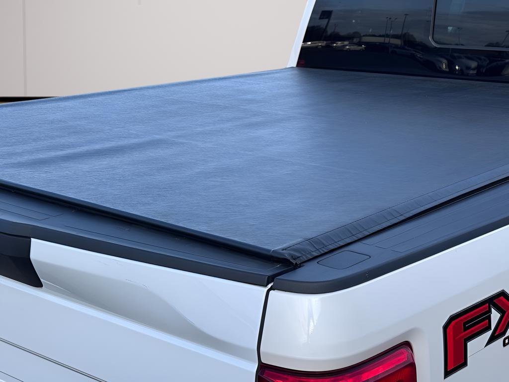 Used 2017 Ford F250 Lariat w/ Chrome Package image 44