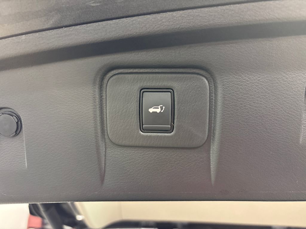 Used 2023 Nissan Murano SL FWD image 20