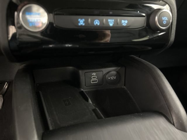 Used 2025 Ford Escape Platinum AWD/4WD image 19