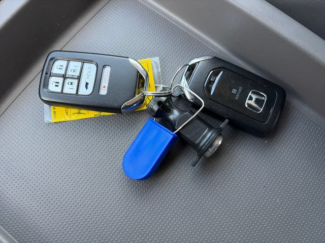 Used 2014 Honda Odyssey Touring image 38