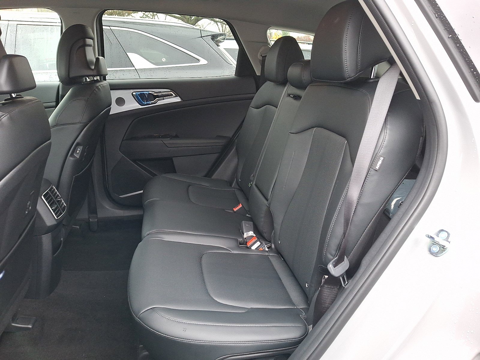 New 2026 Kia Sportage EX image 5