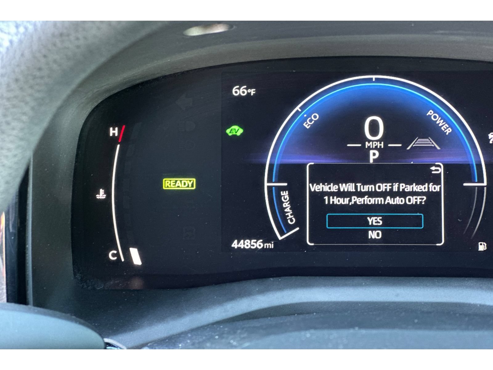Used 2025 Toyota Camry LE FWD image 29