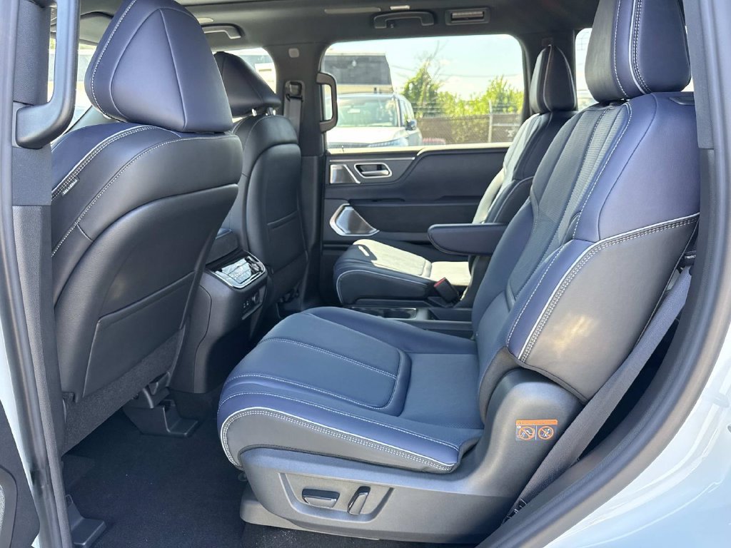 New 2027 INFINITI QX80 Sensory w/ Sport Exterior Package AWD/4WD image 17