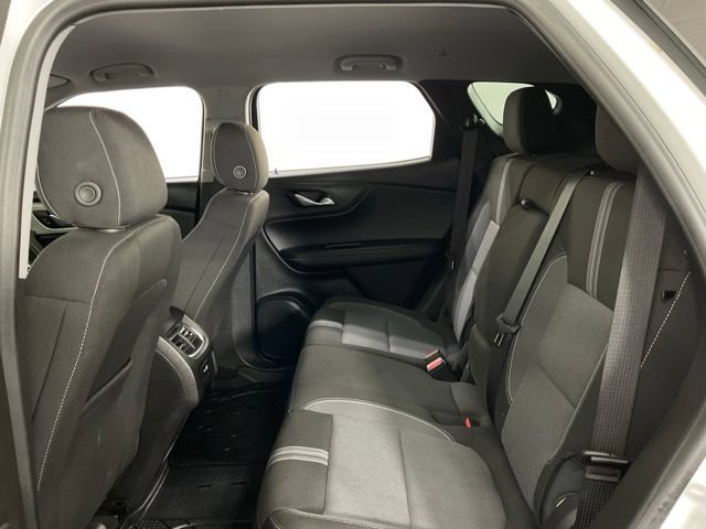 Used 2025 Chevrolet Blazer LT w/ Convenience Package FWD image 29
