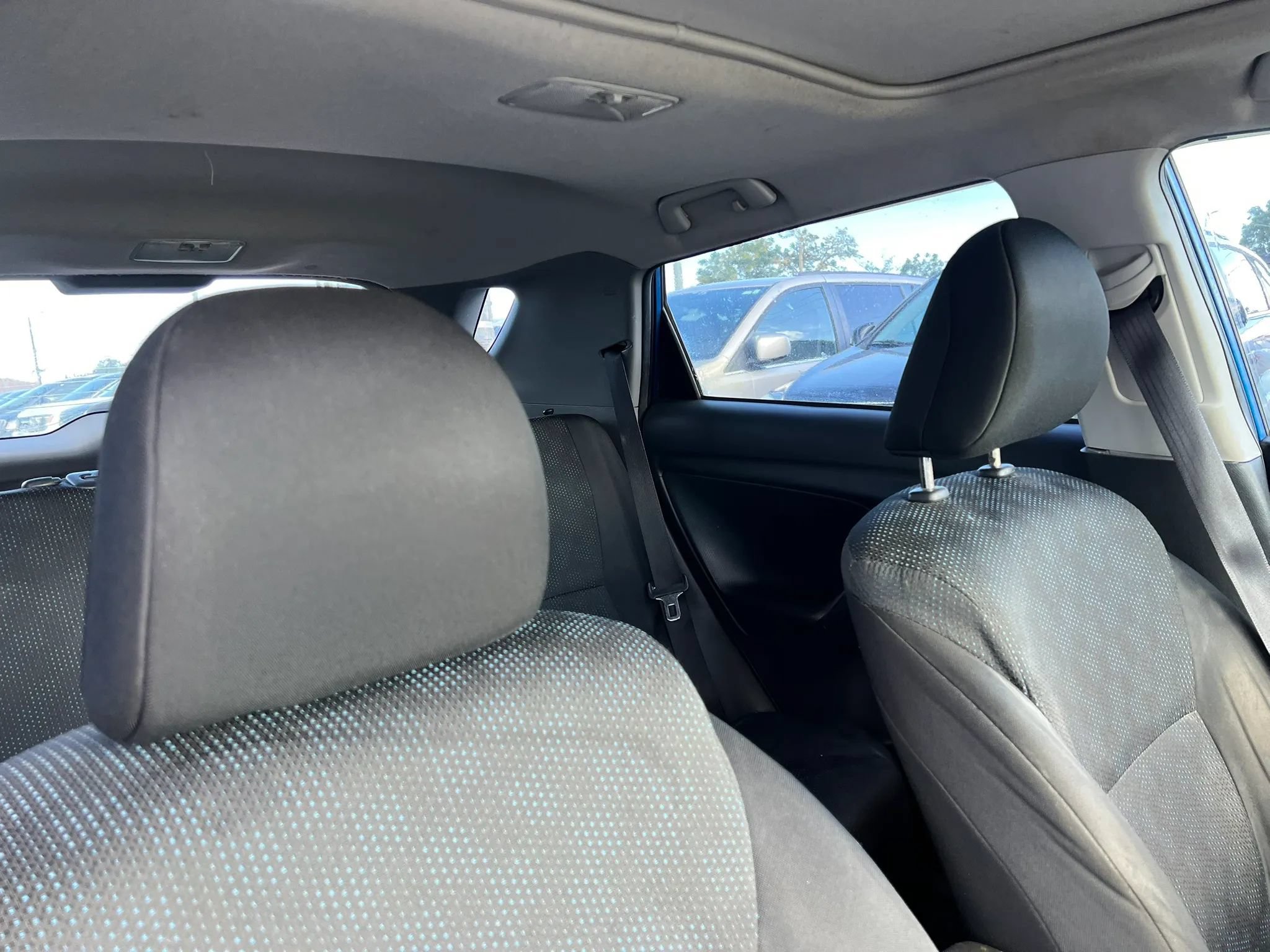 Used 2009 Toyota Matrix S w/ All Weather Guard Pkg FWD image 17