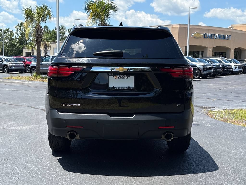 Used 2022 Chevrolet Traverse LT FWD image 29