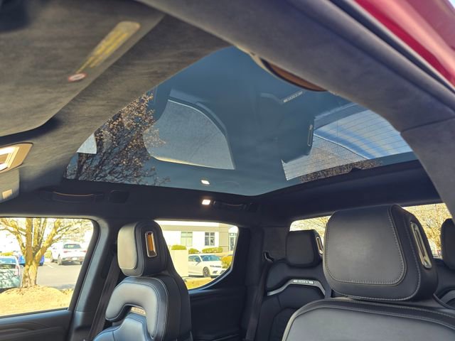 Used 2022 Rivian R1T Adventure image 29