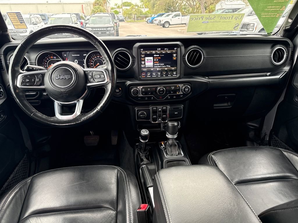 Used 2020 Jeep Gladiator Overland image 6