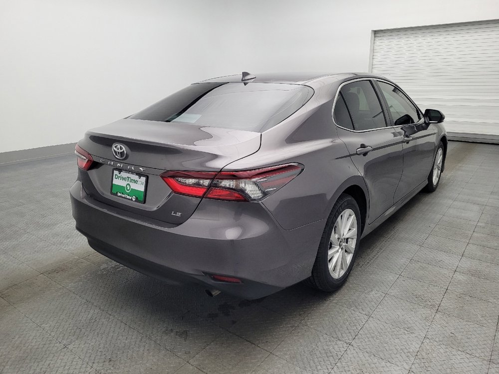 Used 2024 Toyota Camry LE image 9