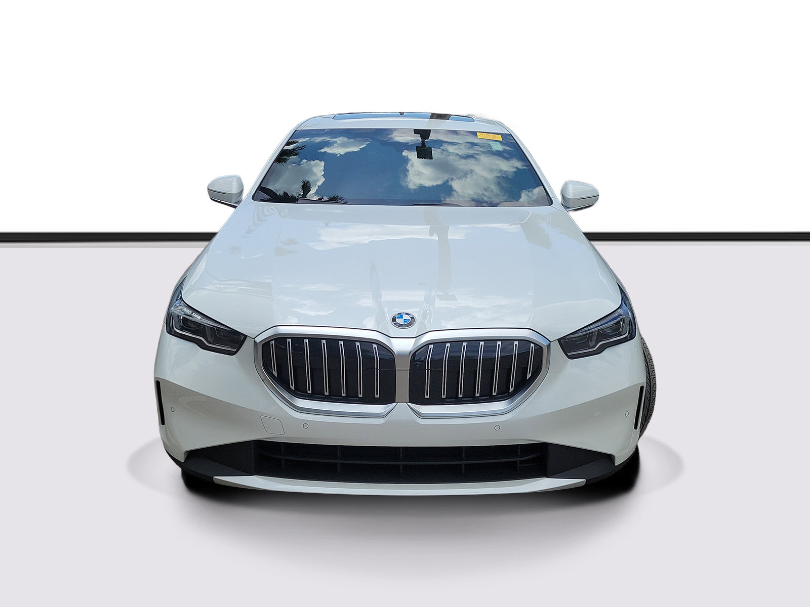 Used 2024 BMW 530i w/ Premium Package RWD image 2