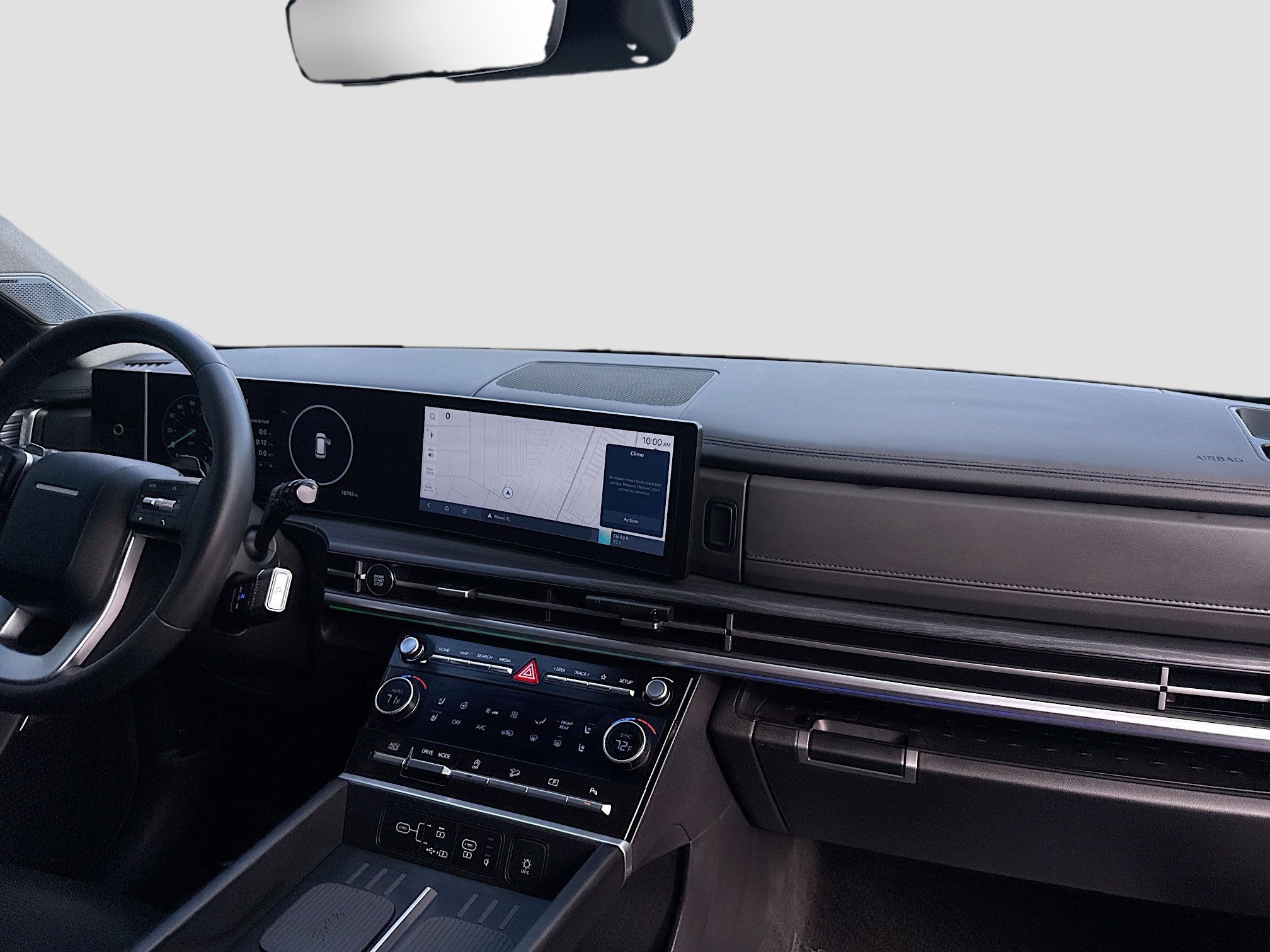 Used 2024 Hyundai Santa Fe Limited image 32