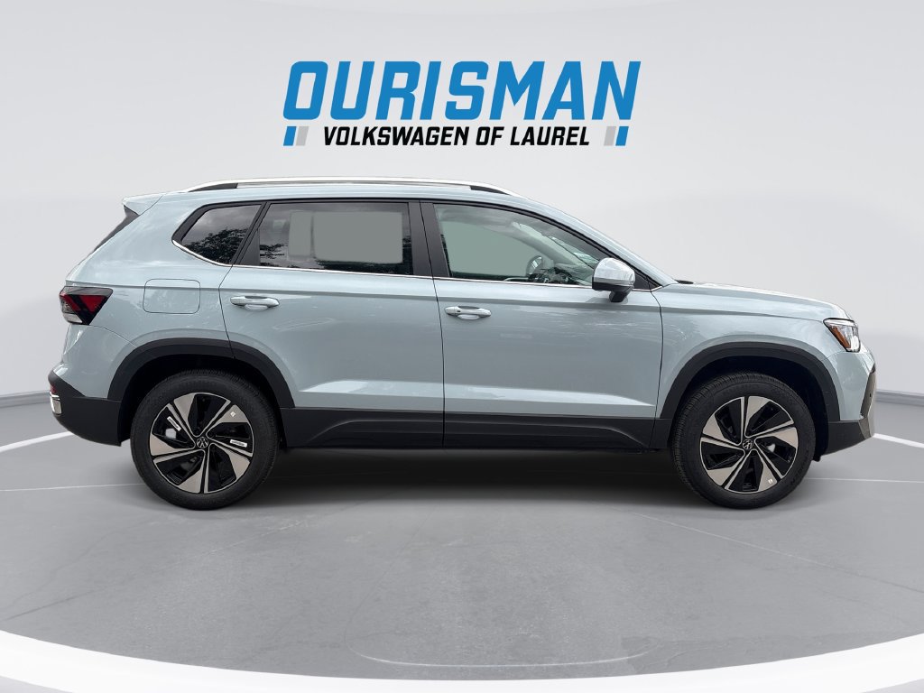 New 2026 Volkswagen Taos SE AWD/4WD image 9