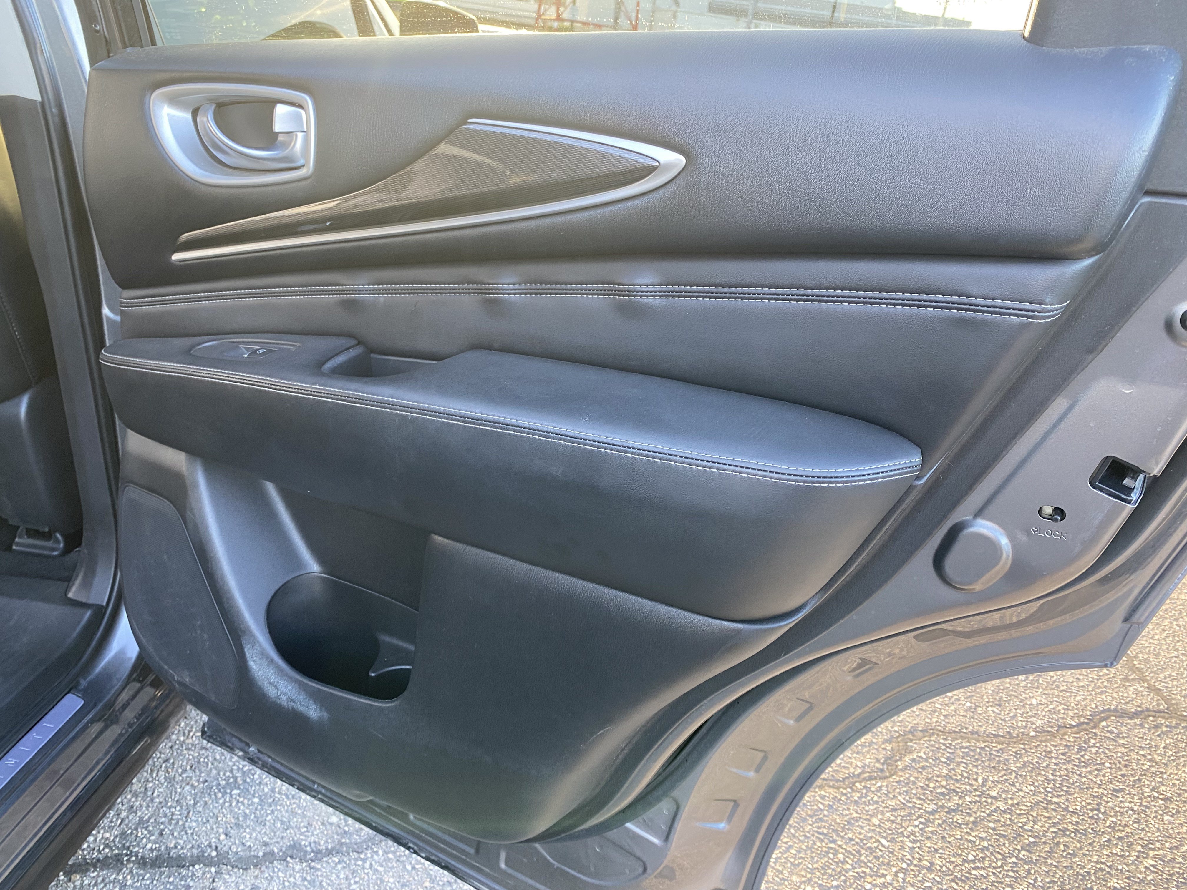 Used 2020 INFINITI QX60 Luxe AWD/4WD image 16