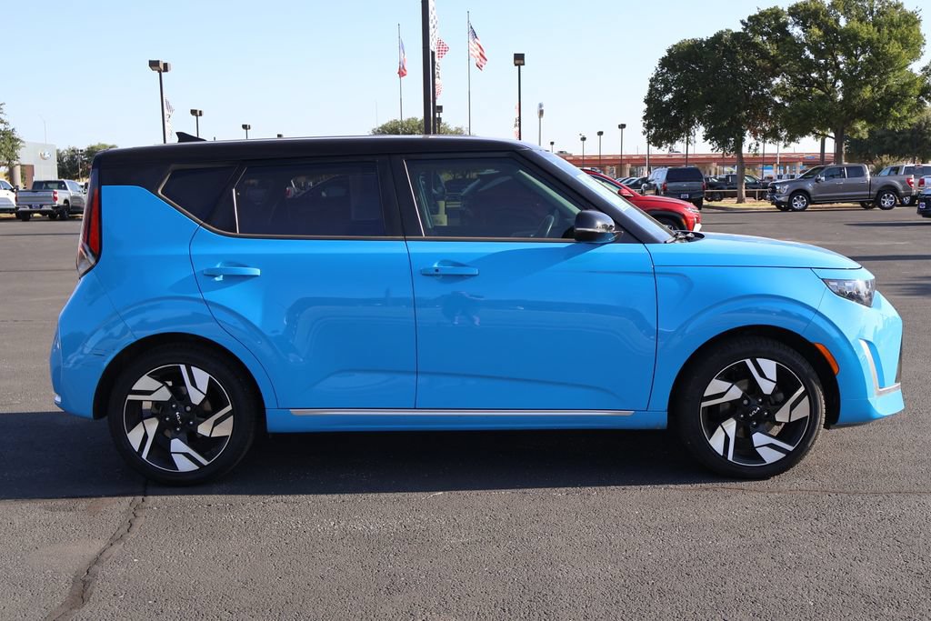 Used 2023 Kia Soul GT-Line FWD image 11