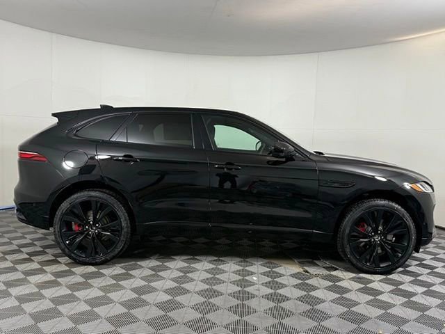 Certified 2026 Jaguar F-PACE R-Dynamic S image 8