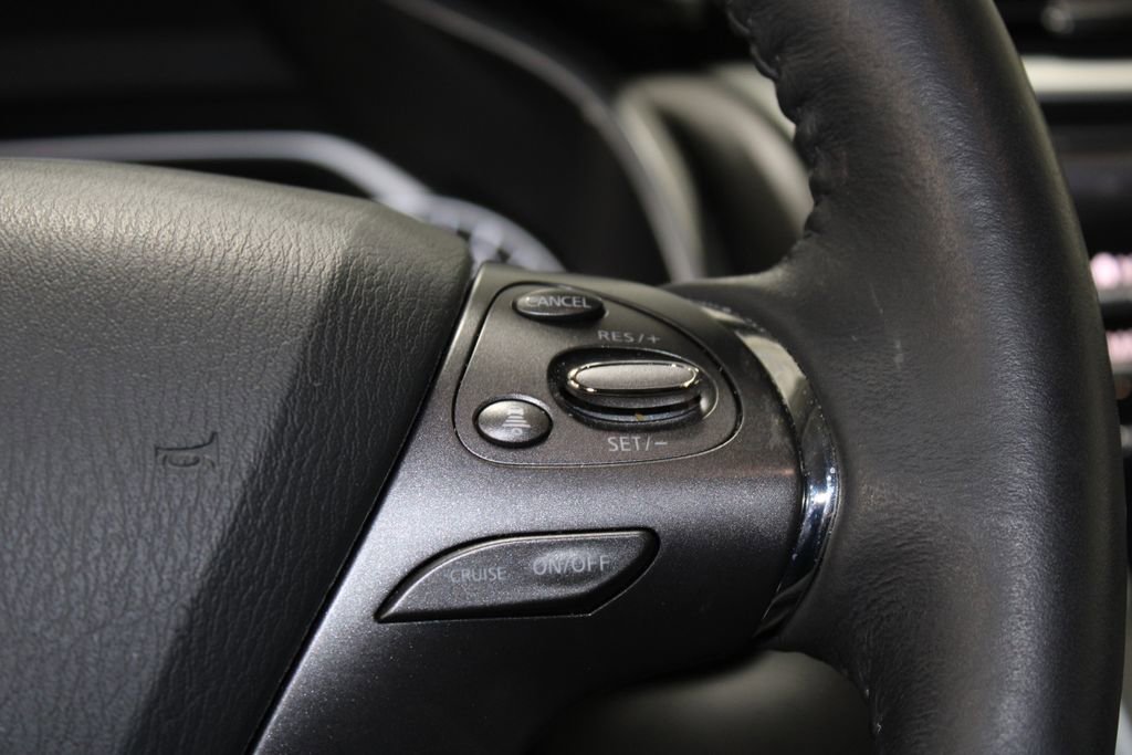 Used 2024 Nissan Murano Platinum image 37