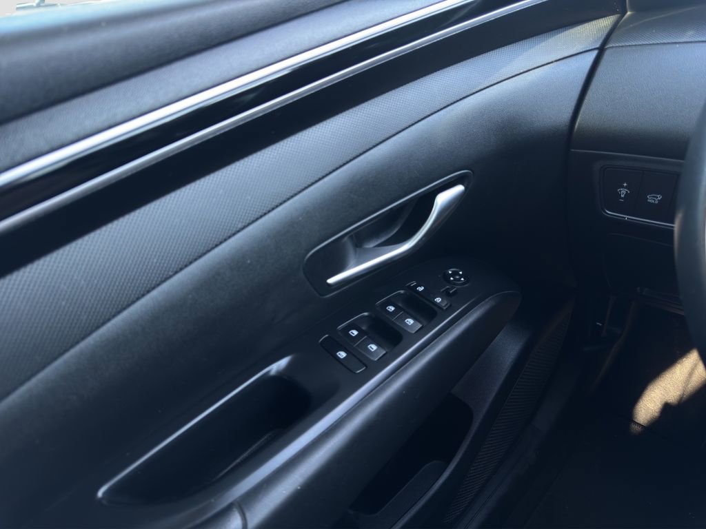 Used 2023 Hyundai Tucson SEL image 12