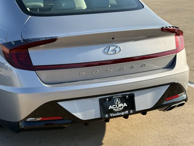 Used 2023 Hyundai Sonata SEL w/ Preferred Accessory Package FWD image 6