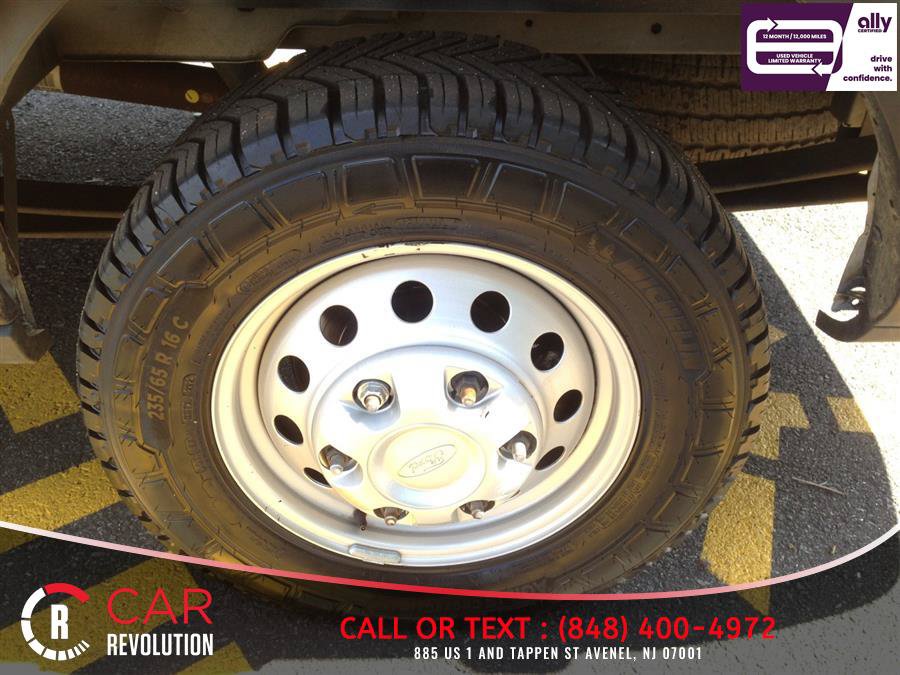 Used 2020 Ford Transit 250 Medium Roof AWD w/ Interior Upgrade Package image 26