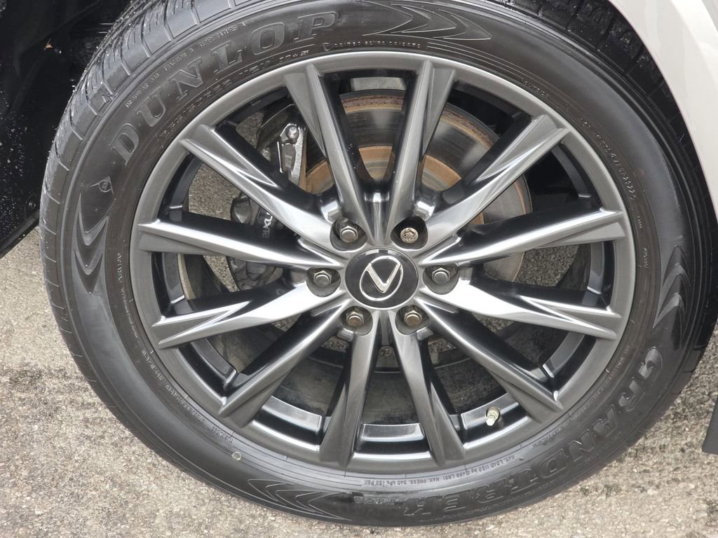 Certified 2022 Lexus LX 600 F Sport image 19