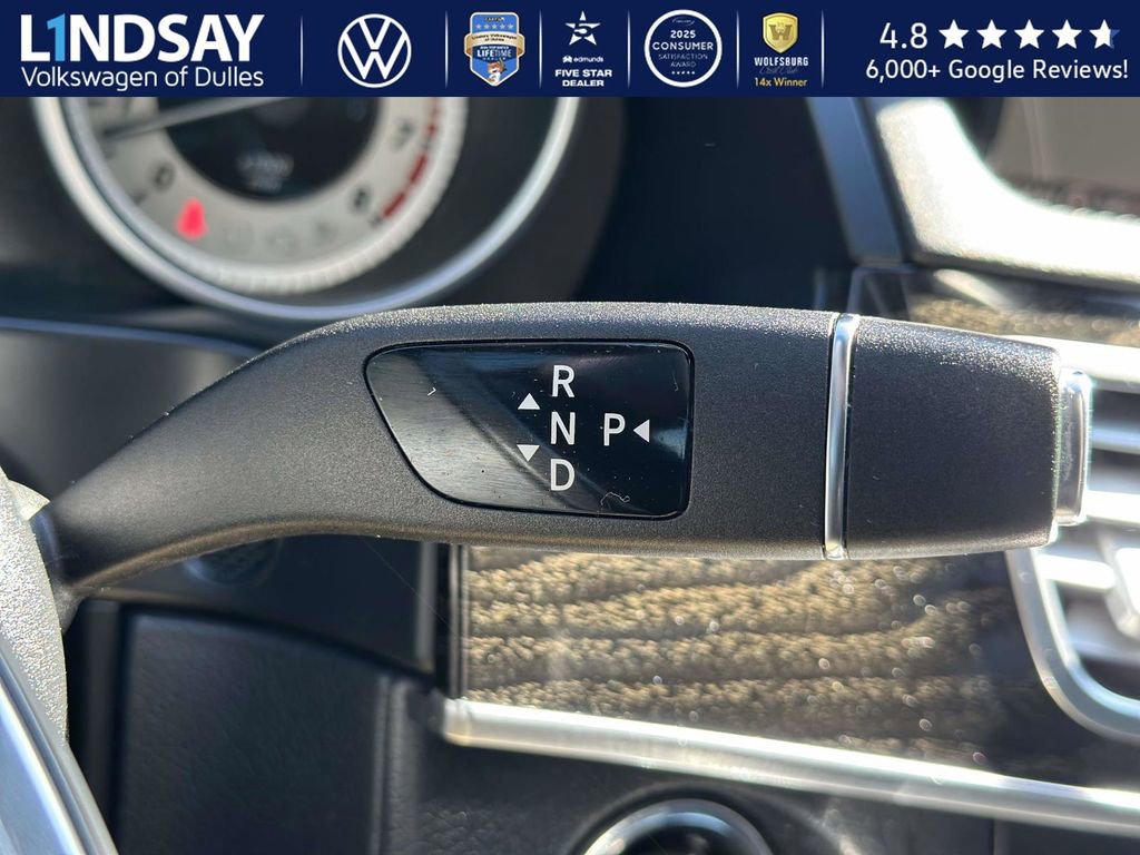 Used 2016 Mercedes-Benz E 400 4MATIC Sedan image 22