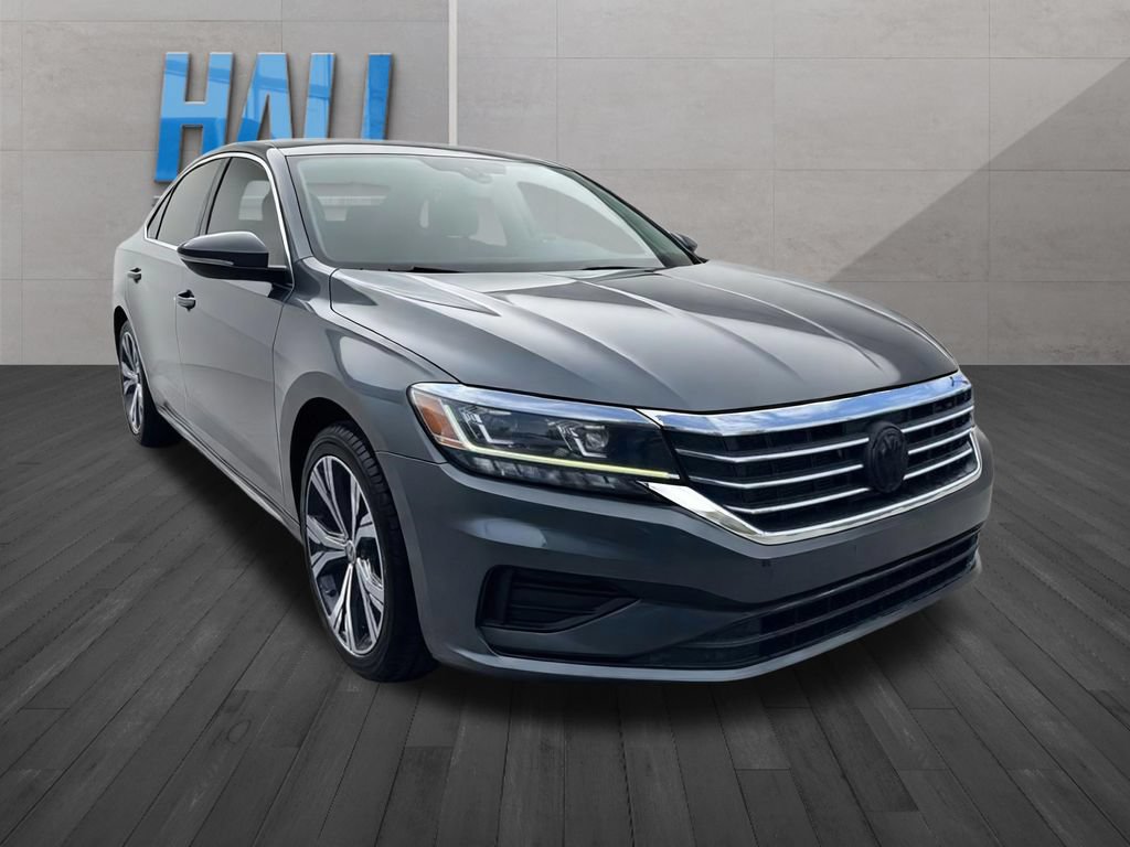 Used 2022 Volkswagen Passat 2.0T SE FWD image 7