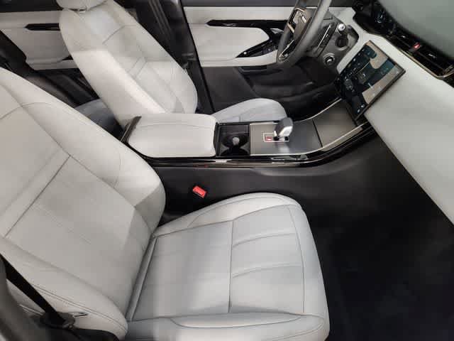 Used 2026 Land Rover Range Rover Evoque S AWD/4WD image 4