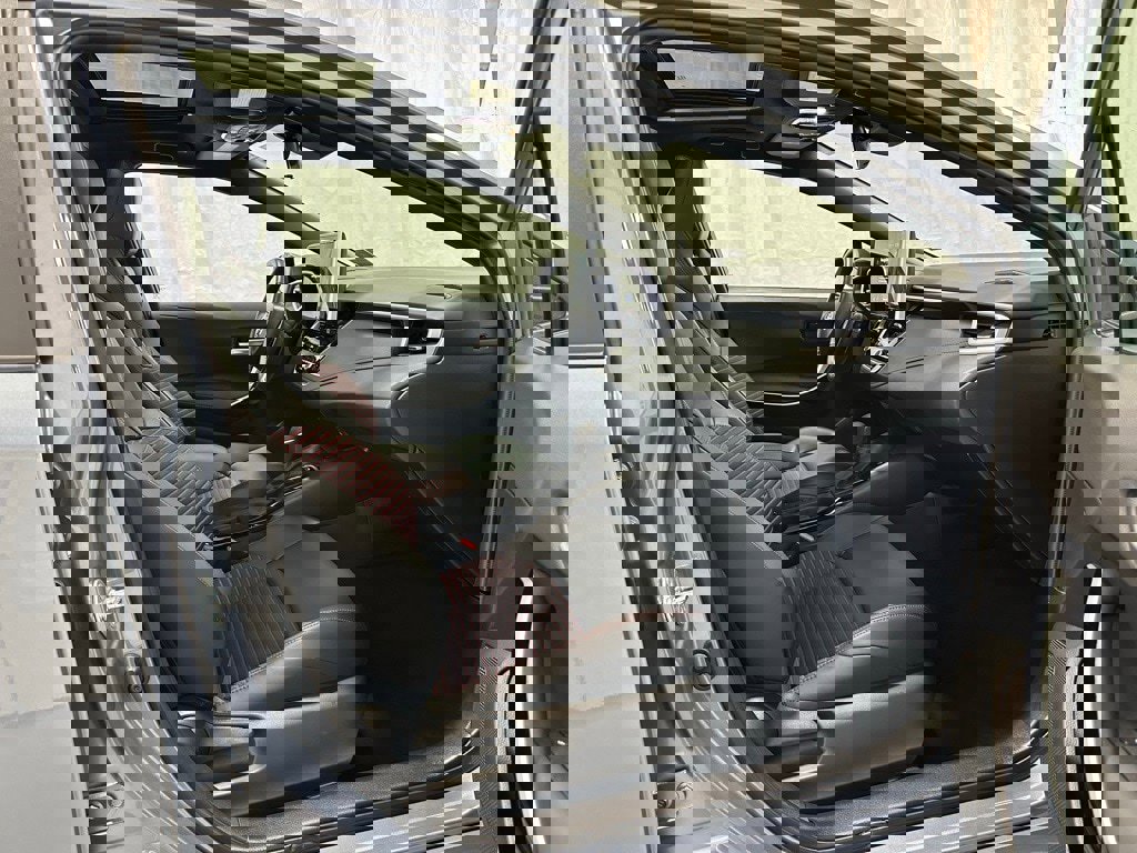 Used 2025 Toyota Corolla XSE image 57