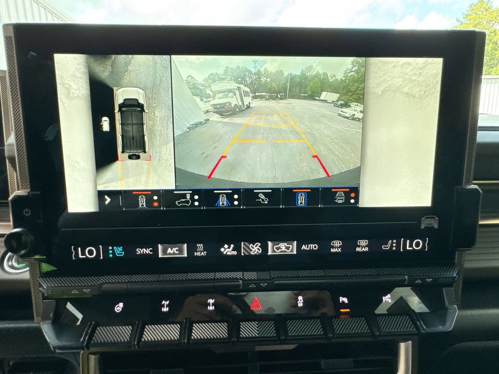 Used 2025 GMC Hummer EV 3X w/ Extreme Off-Road Package AWD/4WD image 28