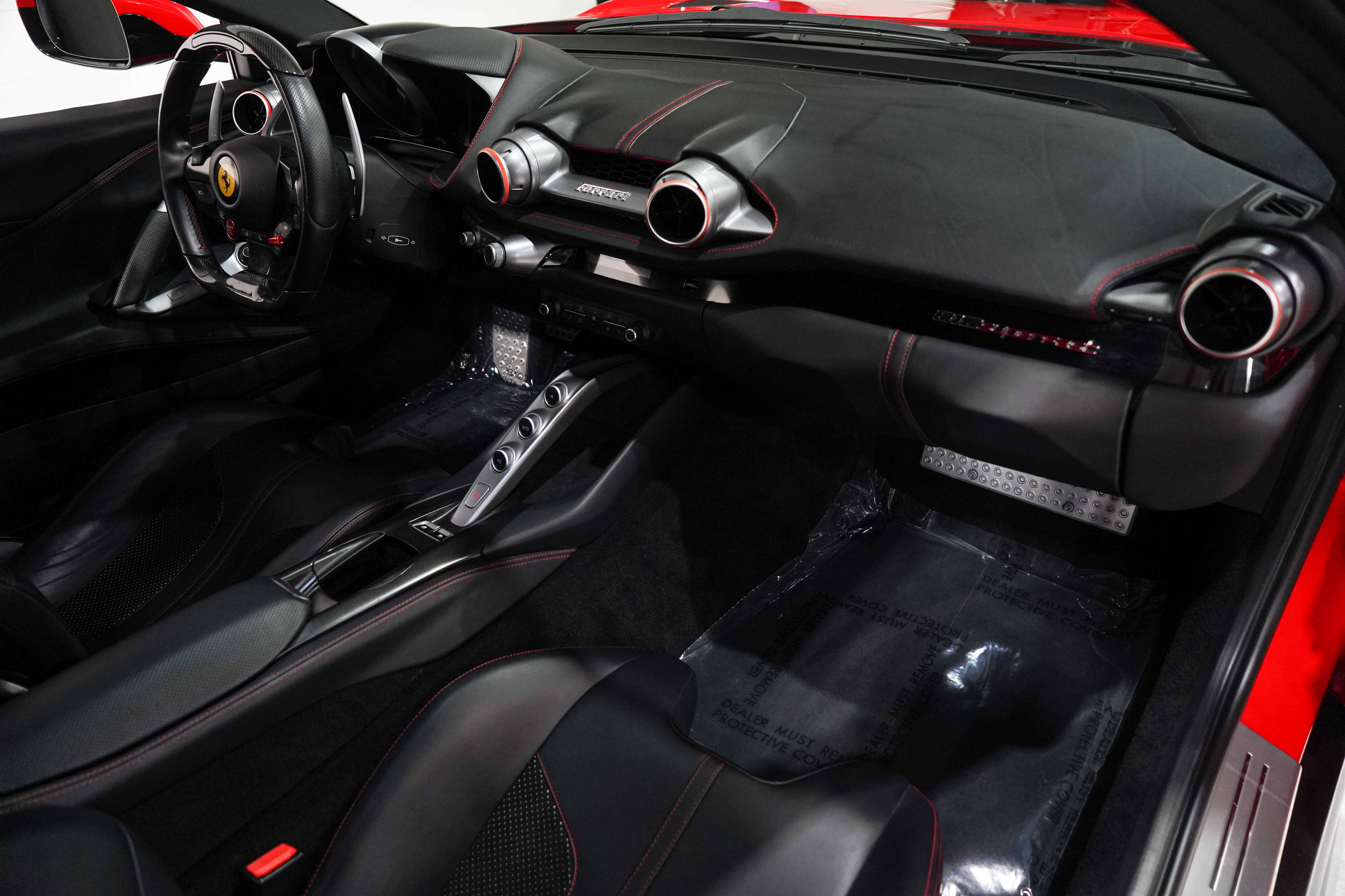 Used 2019 Ferrari 812 Superfast RWD image 16