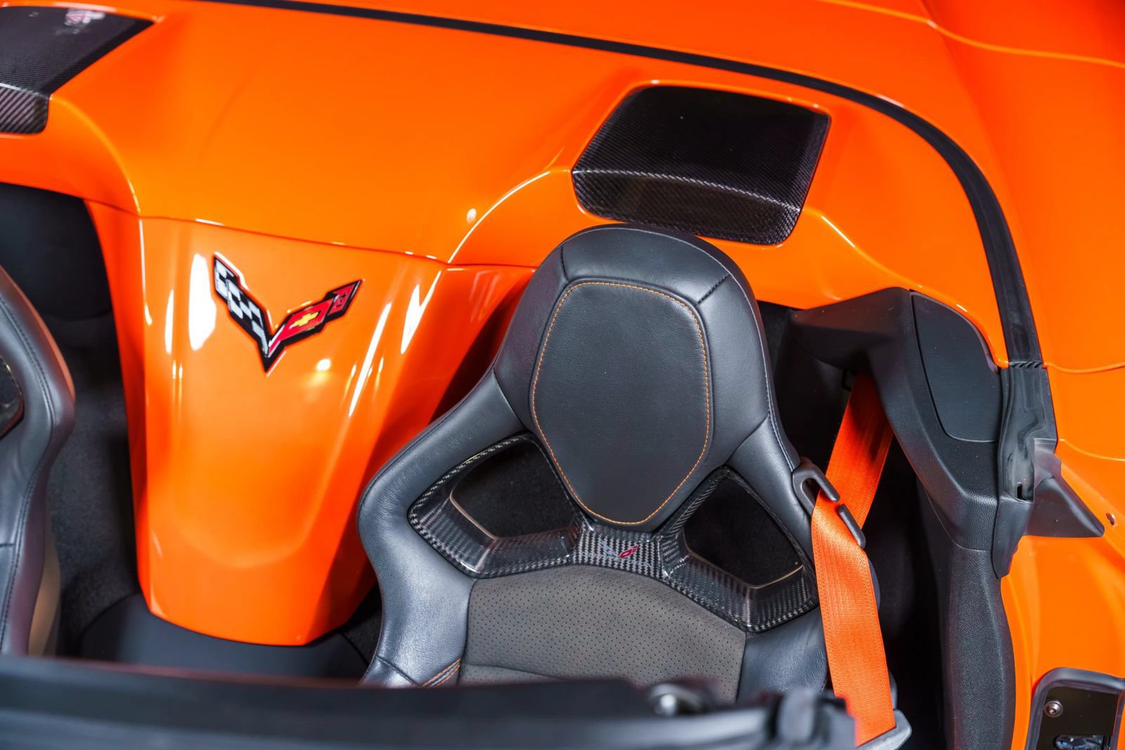 Used 2019 Chevrolet Corvette ZR1 RWD image 16